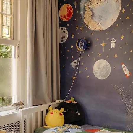Discover A Charming Designed For Unforgettable Holidays, Offering Comfort, Elegance, And Special Moments With Your Loved Ones Semesterbostad Amsterdam