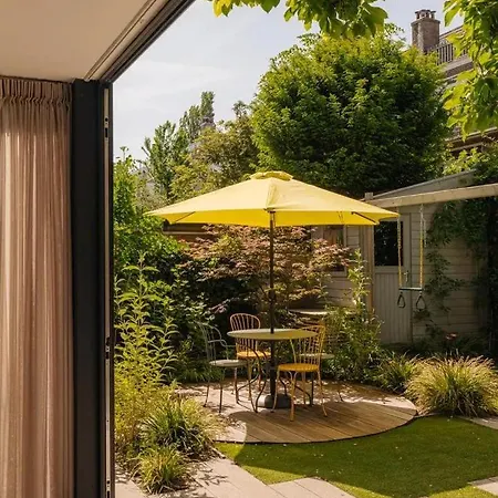Discover A Charming Designed For Unforgettable Holidays, Offering Comfort, Elegance, And Special Moments With Your Loved Ones Semesterbostad Amsterdam